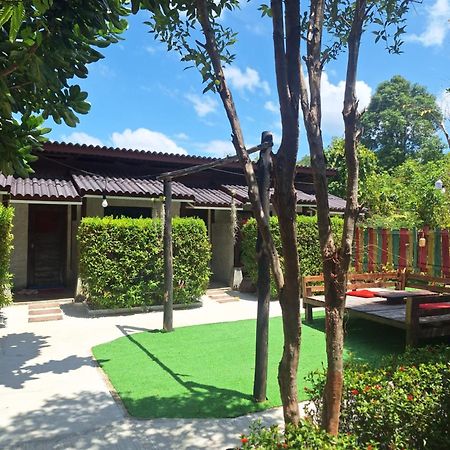 Lanta Happy House Hotel Ko Lanta Kültér fotó